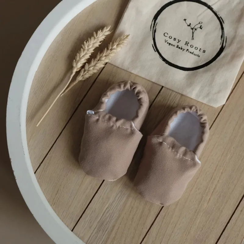 Cosy Roots - Krabbelschuhe Uni Caramel