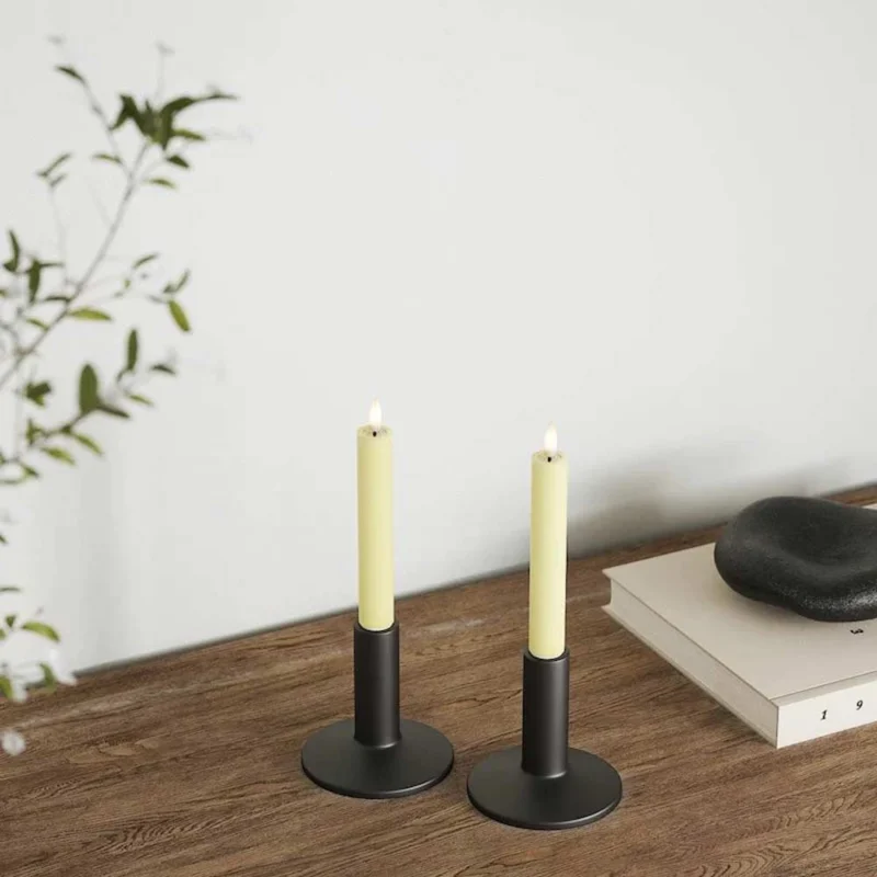 Deluxe Homeart - Stabkerzen LED Hellgelb (2-teilig, 15cm)