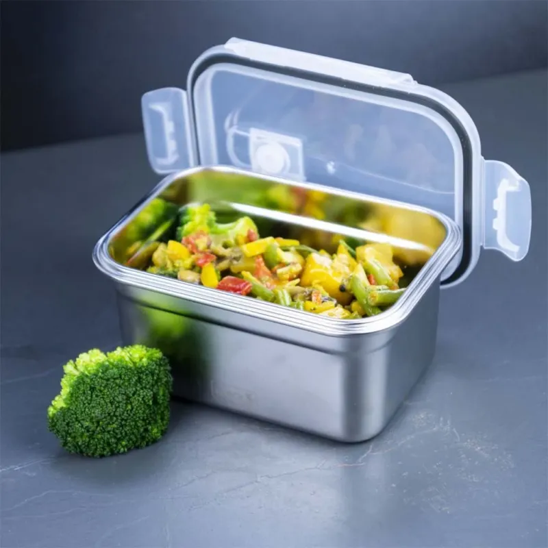 Fiambrera Inox de la marca Lurch llena de verduras