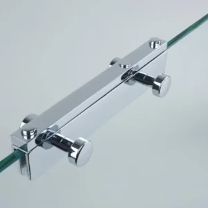 Elegante Hakenleiste in Chrom fürs Badezimmer von Giese Manufaktur, Modell 31949-02, ohne Bohren, in Messingoptik, bietet praktische Aufbewahrungslösungen