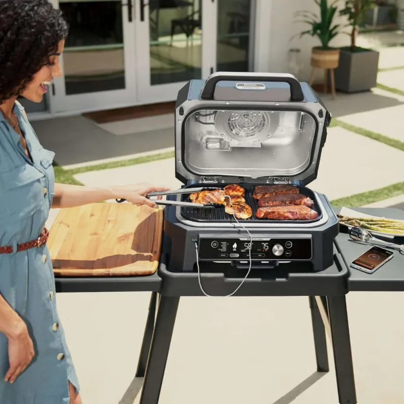 Barbacoa y freidora de aire Woodfire Pro XL Ninja®