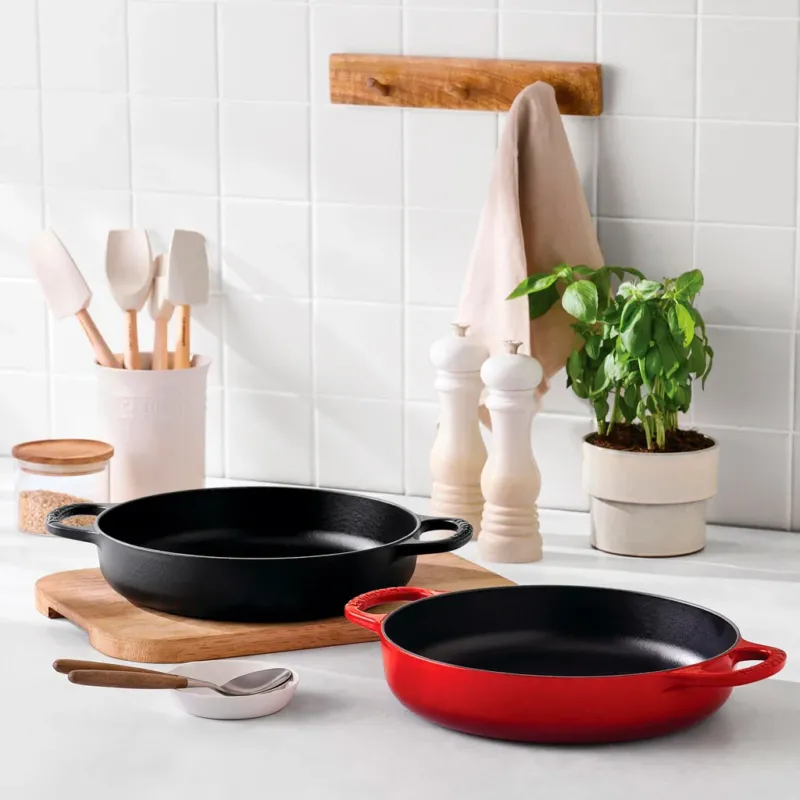 Cacerola de hierro multifunción Signature Le Creuset
