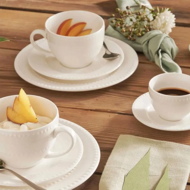 Set de taza con plato de porcelana Collina La Porcellana Bianca